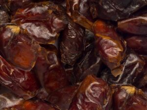 Dates whole no stone org.